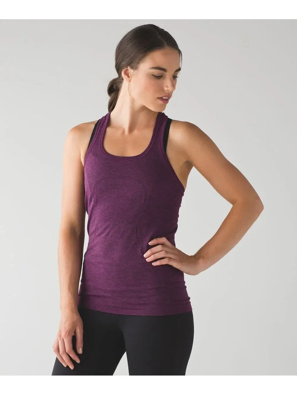 Lululemon Swiftly Tech Racerback Tank Size 10 Black Chilled Grape Purple Run